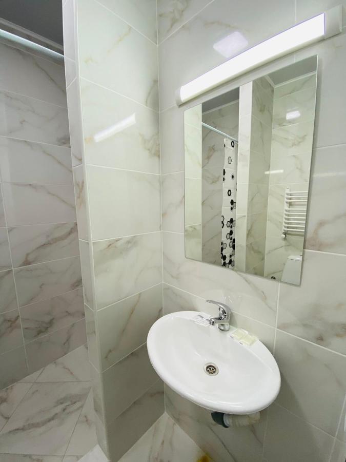 Під Явором New Hotel Drogomirchany Exterior photo