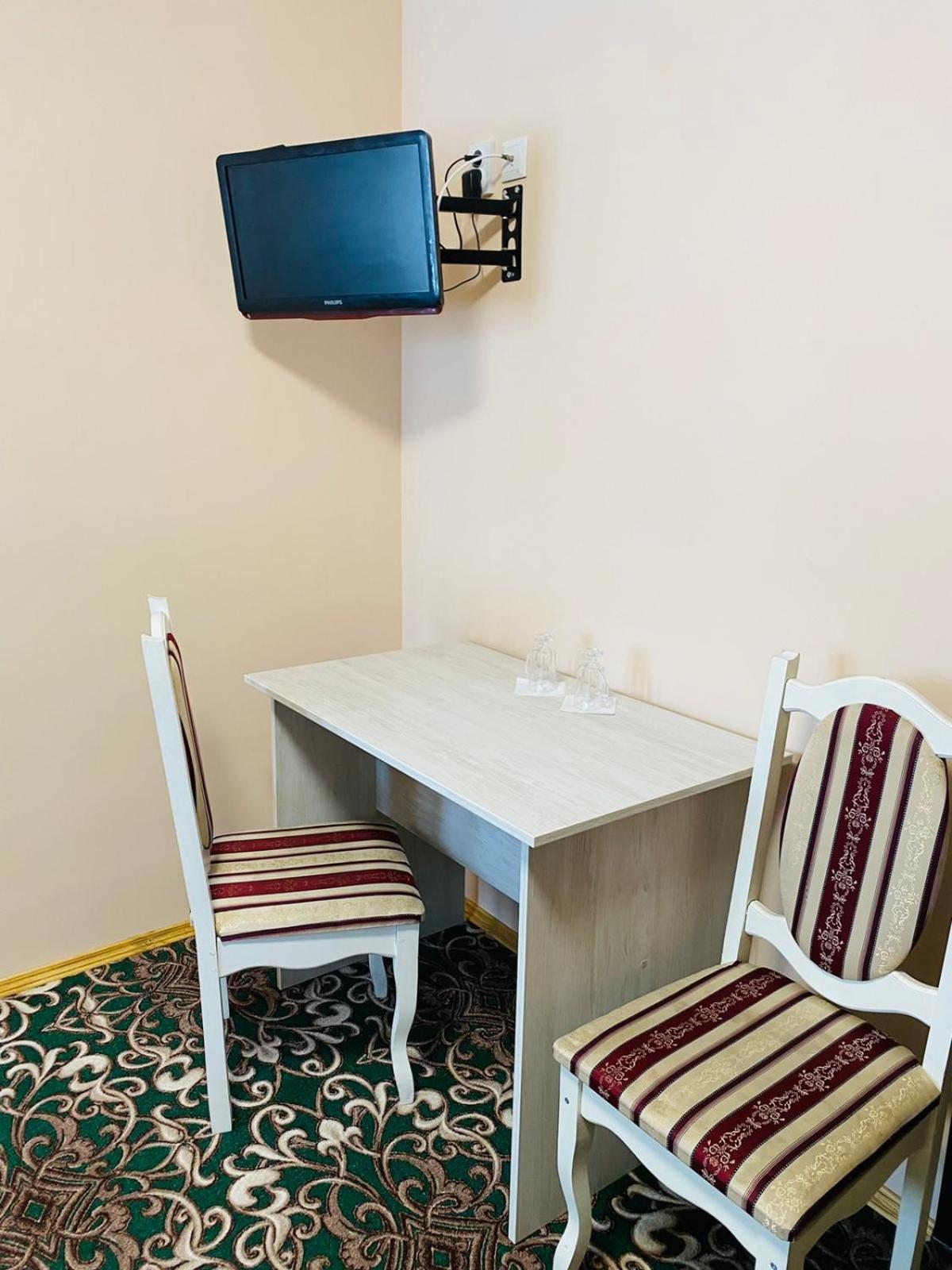Під Явором New Hotel Drogomirchany Room photo