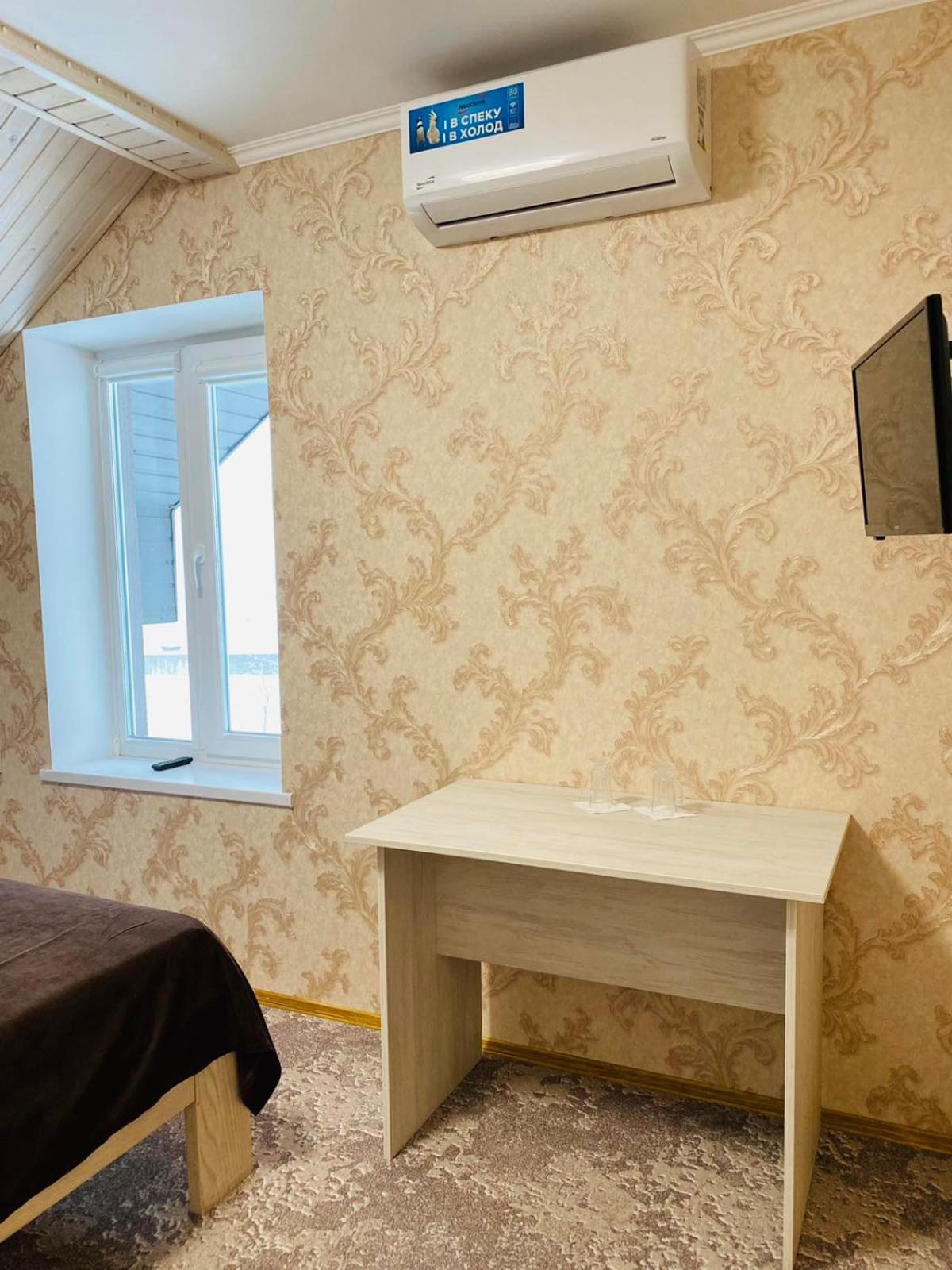 Під Явором New Hotel Drogomirchany Room photo